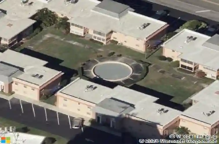 1153 rue des rois #1a
                                ,Unit Apt 1A, south pasadena,  FL 33707