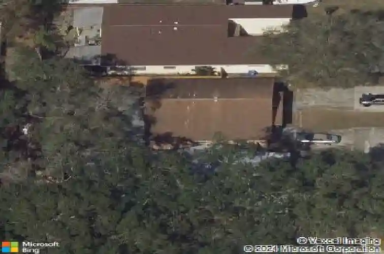 7112 2nd st n, saint petersburg,  FL 33702