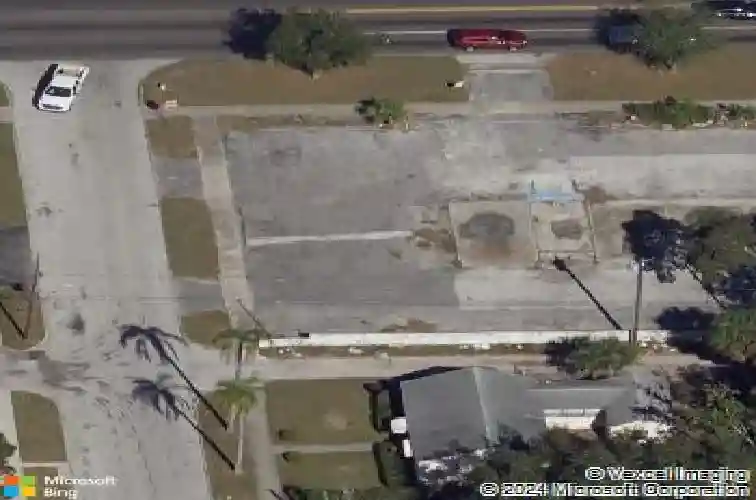 2830 18th avenue s, st petersburg,  FL 33712