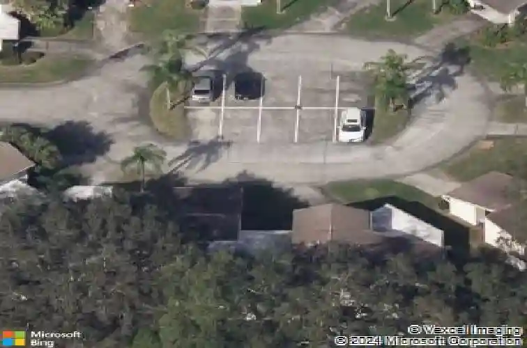 2553 forest run ct, clearwater,  FL 33761