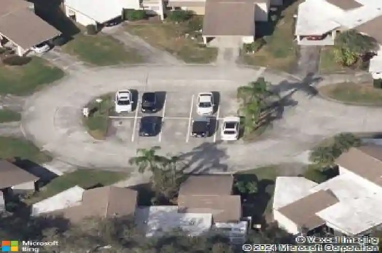 2572 forest run ct, clearwater,  FL 33761