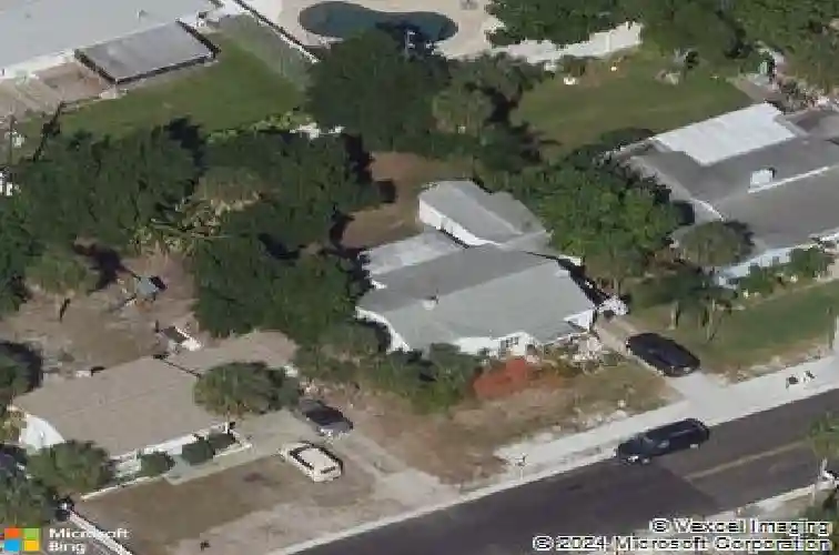 429 70th ave, st pete beach,  FL 33706