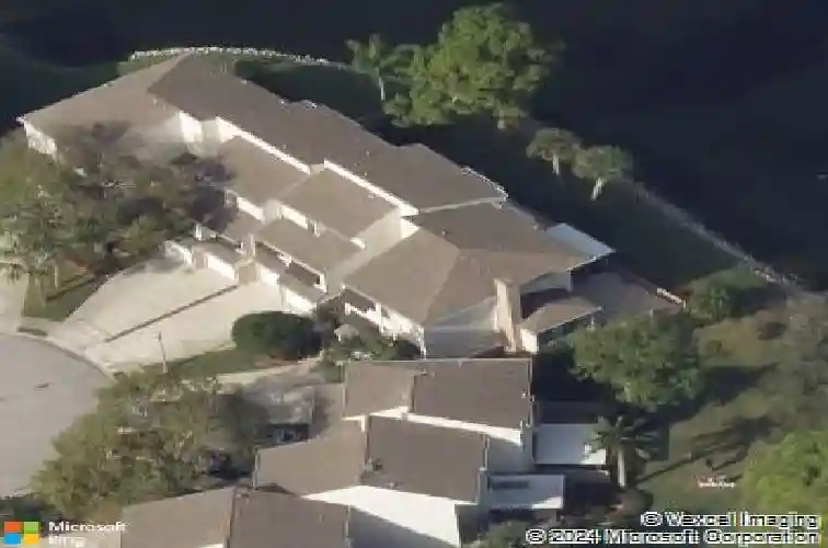 14067 lake point dr, clearwater,  FL 33762