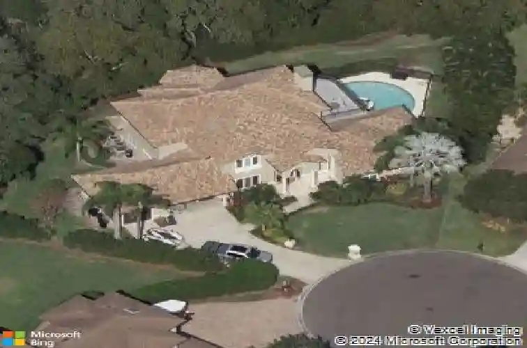 1285 gasparilla dr ne, saint petersburg,  FL 33702