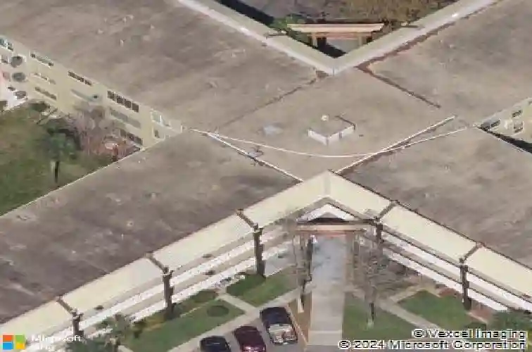 2416 world parkway blvd #8
                                ,Unit Apt 8, clearwater,  FL 33763