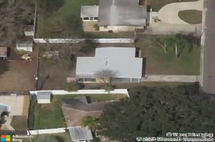 5502 pine cir ne, saint petersburg,  FL 33703