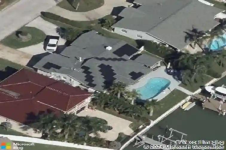 5631 oakhurst dr, seminole,  FL 33772