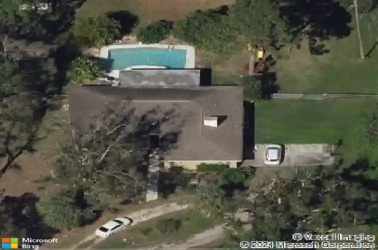 12563 74th ave, seminole,  FL 33776