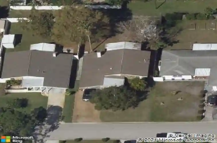 851 76th ave n, saint petersburg,  FL 33702