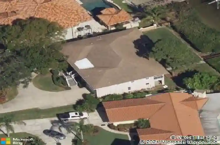 6663 bayou grande blvd ne, saint petersburg,  FL 33702