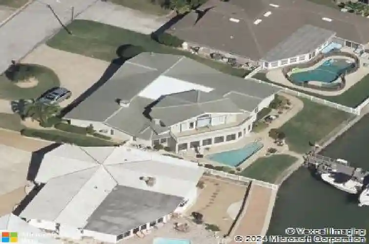 5433 oakhurst dr, seminole,  FL 33772