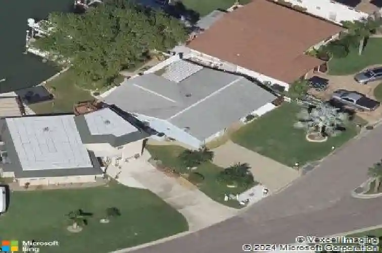 302 176th avenue cir, redington shores,  FL 33708