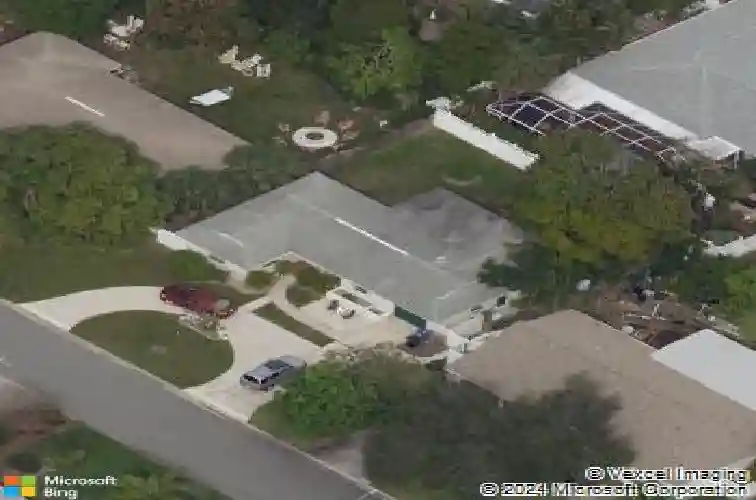 2502 tropical shores dr se, saint petersburg,  FL 33705