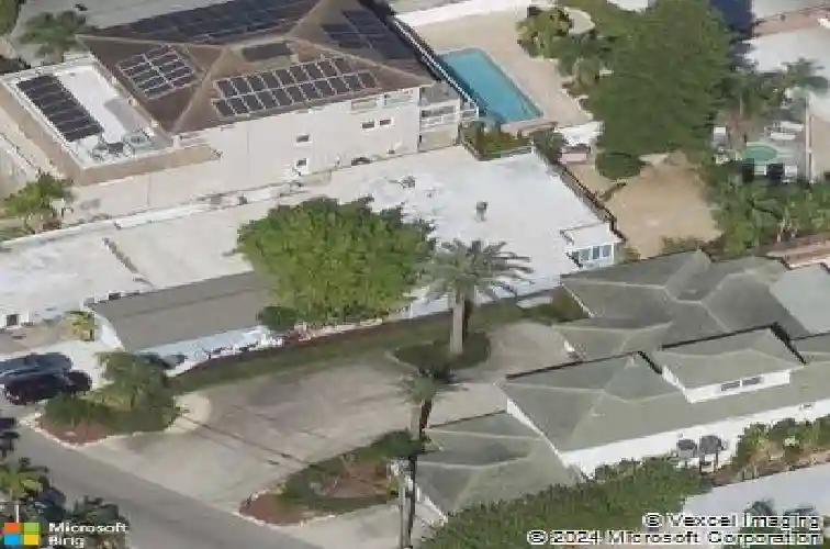 7777 bayshore dr, treasure island,  FL 33706