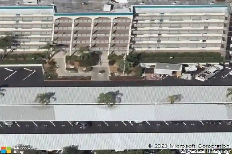 2960 59th st s #105
                                ,Unit Apt 105, gulfport,  FL 33707