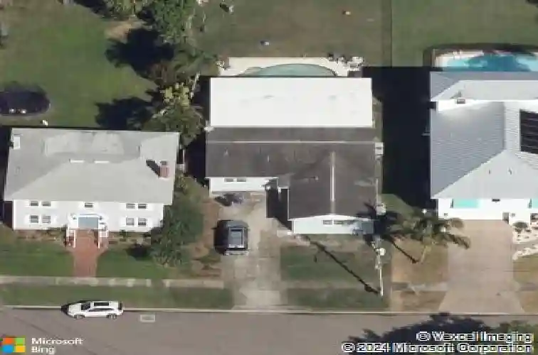 1845 bayou grande blvd ne, saint petersburg,  FL 33703