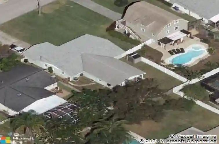 2034 bayou grande blvd ne, saint petersburg,  FL 33703