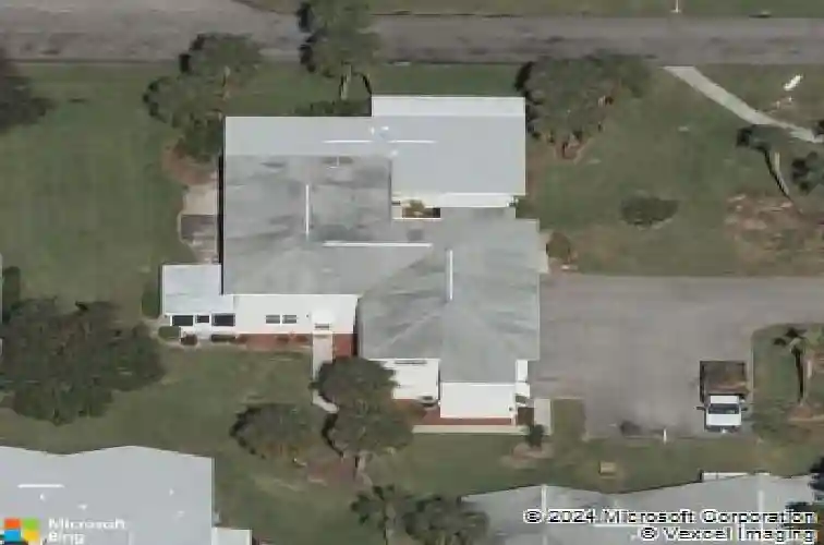 3275 37th way s
                                ,Unit D, st petersburg,  FL 33711