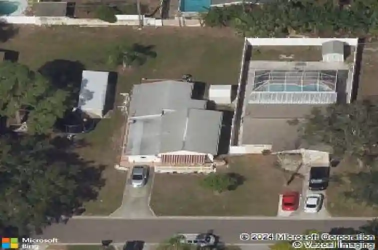 247 93rd ave n, saint petersburg,  FL 33702