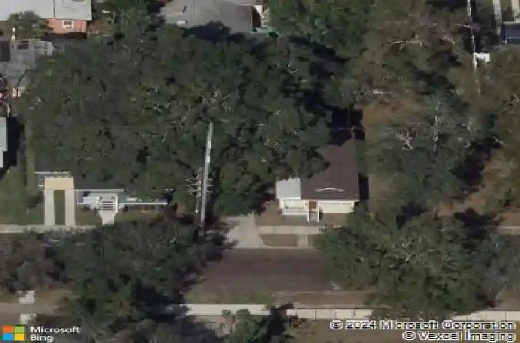 525 13th ave s, saint petersburg,  FL 33701