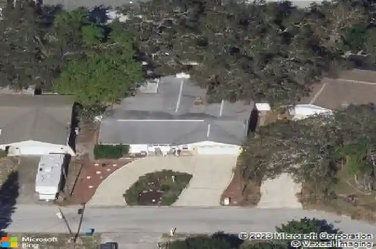 14557 apache ave, largo,  FL 33774