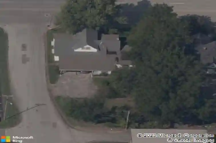 630 w poplar st, rogers,  AR 72756