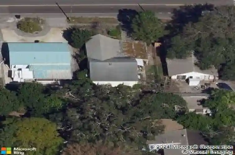 2810 13th ave n, saint petersburg,  FL 33713