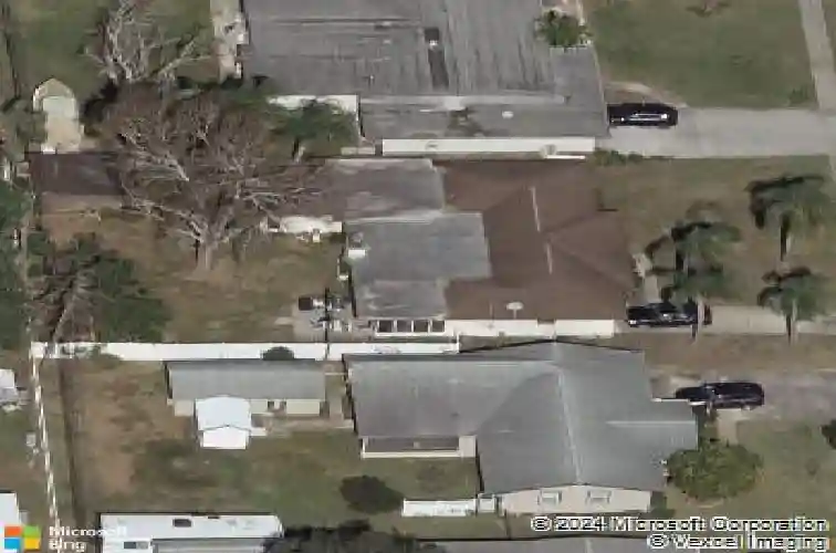 86 plumosa dr, largo,  FL 33771