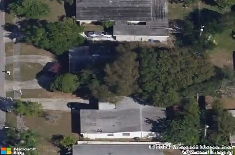 1203 n saturn ave, clearwater,  FL 33755