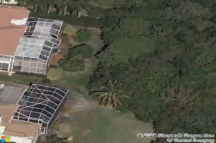 1223 darlington oak cir ne, saint petersburg,  FL 33703