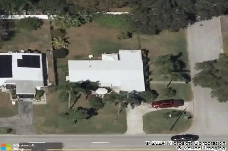 5301 9th ave n, saint petersburg,  FL 33710