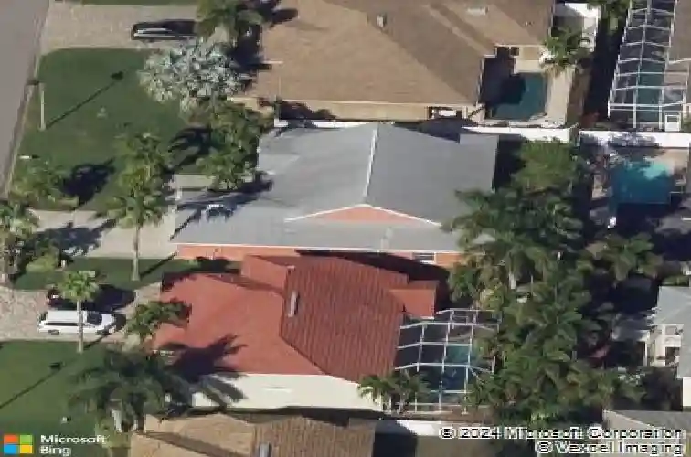 912 landmark cir, saint petersburg,  FL 33715