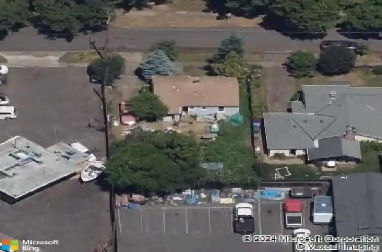 7224 se knight st, portland,  OR 97206