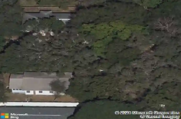 260 3rd st nw, largo,  FL 33770