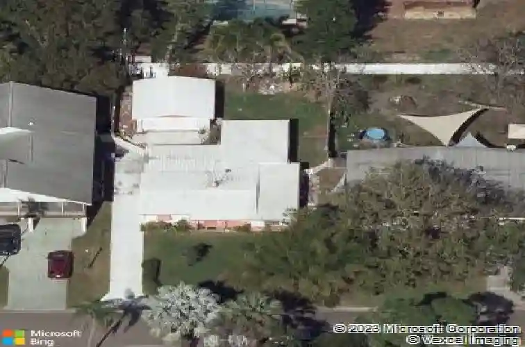 209 80th ave ne, saint petersburg,  FL 33702