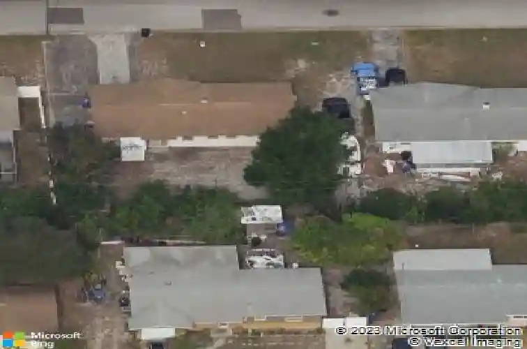 3940 wahoo dr se, saint petersburg,  FL 33705