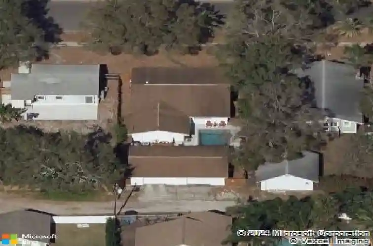 4824 7th ave n, saint petersburg,  FL 33713