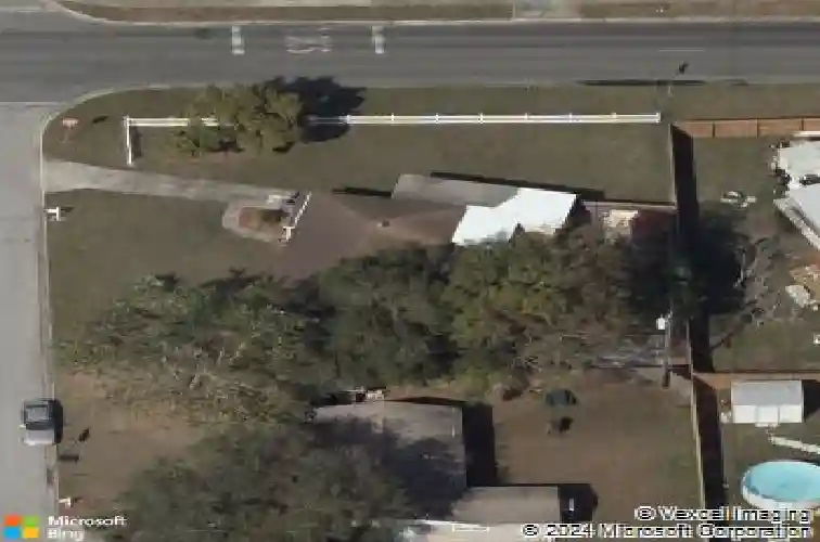 6921 onyx dr n, saint petersburg,  FL 33702