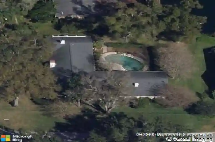 1758 winfield cir, clearwater,  FL 33756