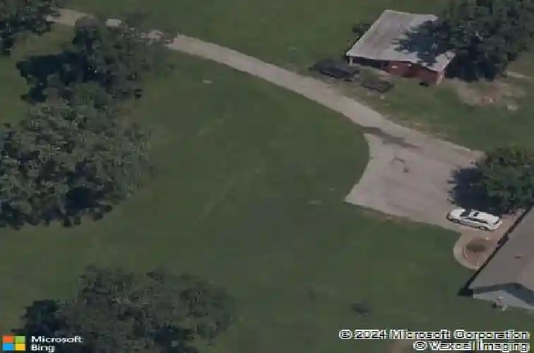 105 christian ln, bentonville,  AR 72712