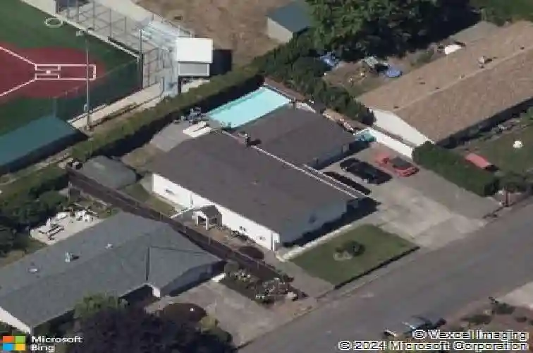 5503 se colony cir, portland,  OR 97267