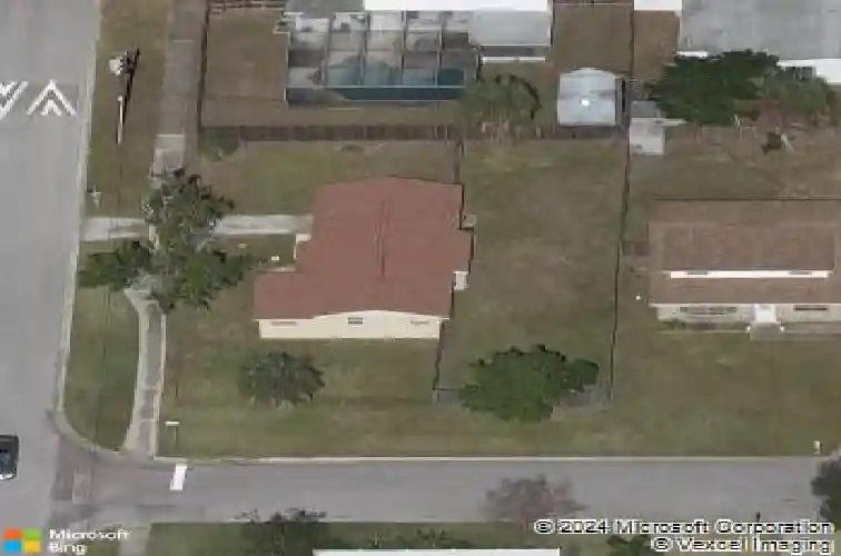 8701 94th st, seminole,  FL 33777