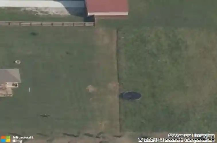 217 s old wire rd, lowell,  AR 72745