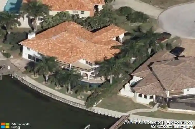 1901 carolina ave ne, saint petersburg,  FL 33703