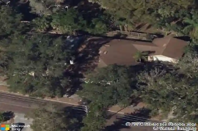 547 oleander way s, saint petersburg,  FL 33707