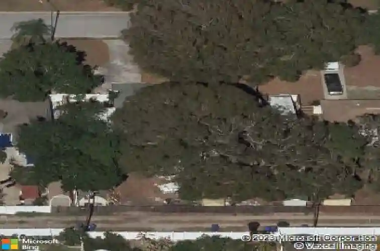 4670 33rd ave n, saint petersburg,  FL 33713