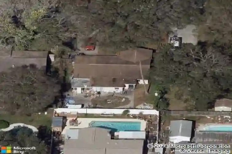 8336 91st ter, seminole,  FL 33777