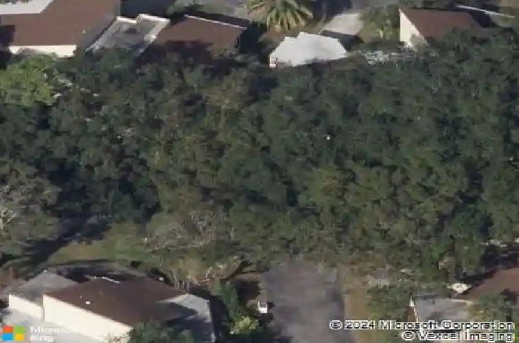 2715 foxfire ct, clearwater,  FL 33761