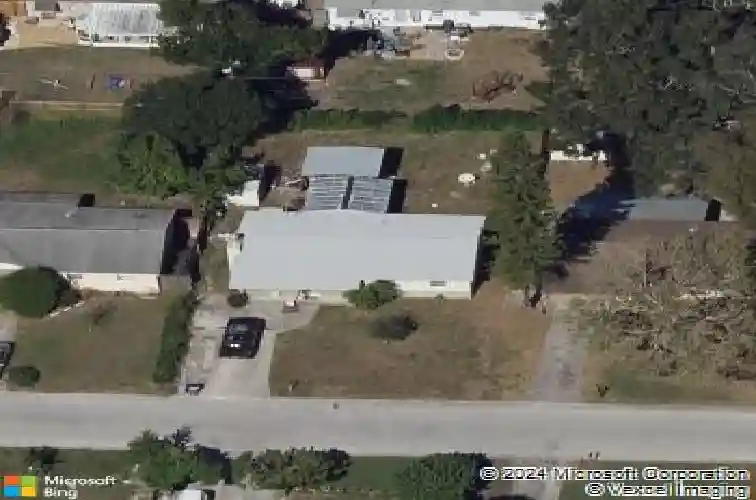 8401 rose ter, seminole,  FL 33777