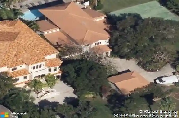 1632 sea breeze dr, tarpon springs,  FL 34689